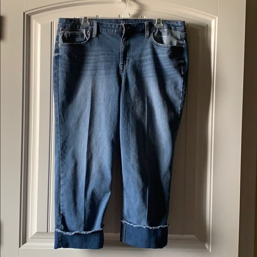 Style and Co brand straight cropped jeans